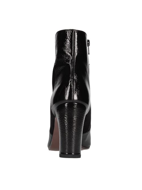 Wetop Salou ankle boots in suede and leather CHIE MIHARA | WETOP SALOUNERO
